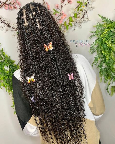 Waist Length Goddess Braids, Knotless Bohemian Braids Medium Length, Medium Knotless With Curls, Boho Knotless Braids Medium Length, Medium Box Braids With Curly Ends, Bday Braids, Human Hair Box Braids, Knotless Box Braids Medium With Curls, Boho Knotless Braids Human Hair