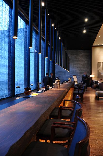 The PuLi Hotel Long Bar & Restaurant Interior Design in Shanghai