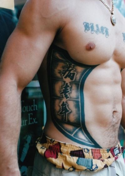 Tattooed Hunks |±| Please visit us : q.gs/52B1c |±| Pec Tattoo, Graphic Design Tattoos, Crossfit Inspiration, Human Canvas, Body Is A Temple, Inked Men, Body Builder, Body Modifications, In The Flesh