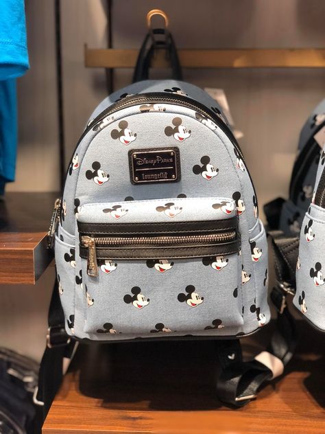 Happy day! The Mickey Denim Loungefly Bag we have been eagerly awaiting since January has arrived! This gorgeous bag was sneak peeked all the way back in Girly Backpacks, Mochila Kanken, Disney Bags Backpacks, Mickey Mouse Backpack, Tas Mini, Cute Mini Backpacks, Disney Purse, Mini Mochila, Disney Bags