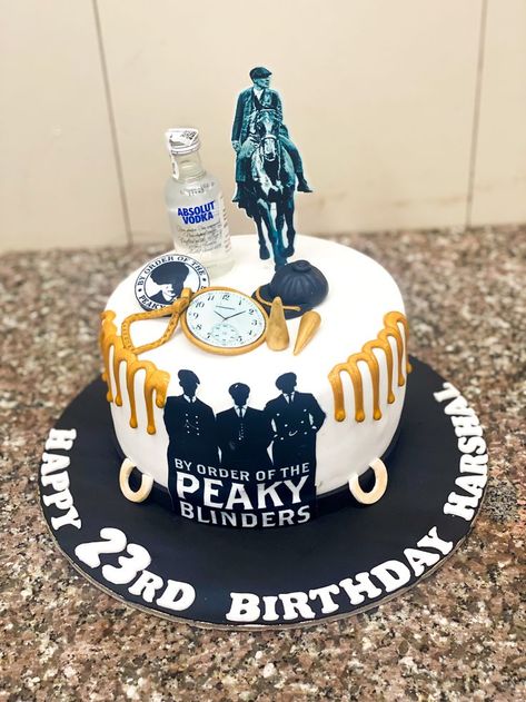 Peaky Blinders Birthday Cake, Peaky Blinders Cake Ideas, Peaky Blinders Birthday Theme, Peaky Blinders Birthday, Peaky Blinders Theme, 19th Bday, 25th Bday, Halloween Parejas, Tony Montana