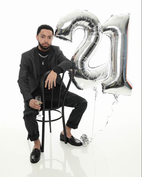 Mens 21st Birthday Photoshoot Ideas, Men Birthday Pictures, 21st Birthday Photoshoot For Men, Men 30th Birthday Photoshoot, 21st Birthday Photoshoot For Guys, Birthday Studio Photoshoot Ideas Men, 21 Birthday Photoshoot Ideas For Men, Guy Birthday Photoshoot, Guy Birthday Photoshoot Ideas