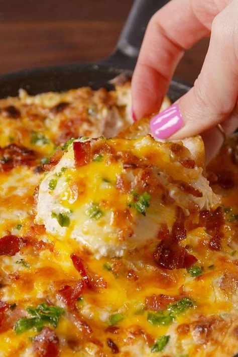 Jalapeno Popper Dip Recipe, Jalapeno Popper Dip, Popper Dip, Superbowl Appetizers, Cheesecake Dip, Jalapeno Popper, Buffalo Chicken Dip, Monterey Jack, Mango Salsa