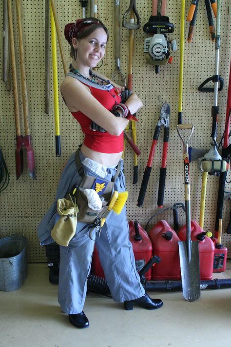 gund mechanic Mechanic Aesthetic Outfit, Job Costumes, Mechanic Character Design, Mechanic Oc, Mechanic Outfit, Mechanic Fashion, Clever Couple Costumes, Mechanic Costume, Pokemon Ocs