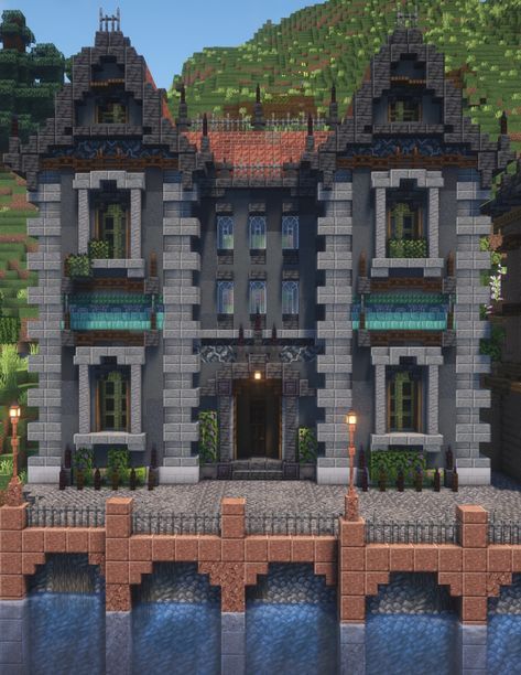 Minecraft Ancient City Builds, Minecraft Copper Roof, Copper Builds Minecraft, Copper Minecraft Builds, Minecraft Port Town, Minecraft Copper Builds, Minecraft Town Ideas Buildings, Minecraft Roof Design, Minecraft Copper