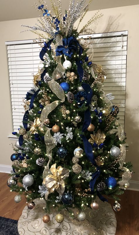 Christmas Tree Blue Silver And Gold, Blue Decoration Christmas Tree, Christmas Tree With Blue And Silver, Gold Blue Silver Christmas Tree, Christmas Tree Ideas Gold And Blue, Christmas Tree Ideas Silver And Blue, Good And Blue Christmas Tree, Navy Gold And White Christmas Tree, Blue Christmas Tree Ideas Color Schemes