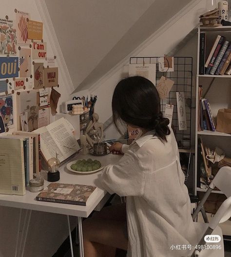 #aesthetic Boarding School Aesthetic, Studying Girl, Study Girl, Study Vlog, Dream Bedrooms, Study Korean, Aesthetic Study, Study Sessions, Study Inspo