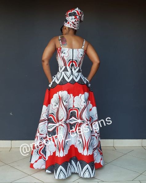 Circular Dresses Ankara, Dresses Ankara, Long Plaid Skirt, Ankara Maxi Dress, Stylish Gown, African Designs, African Clothes, African Fabrics, Maxi Skirt Dress