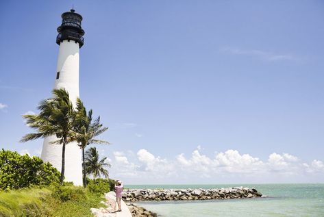 Cape Florida Lighthouse, Key Biscayne Florida, Florida Lighthouses, Florida Images, Dog Friendly Beach, Florida State Parks, Key Biscayne, Exotic Beaches, Downtown Miami