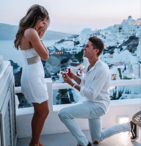 Cook For Him, Greece Elopement, Travel Couples, Beach Proposal, Romantic Proposal, Heart On Your Sleeve, Long Lasting Relationship, Grow Old, Couple Relationship