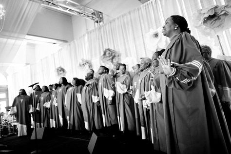 Colorful Gospel Birthday Brunch - Inspired By This Gospel Choir Aesthetic, Black Gospel Aesthetic, Church Choir Aesthetic, Choir Aesthetic, Beauty Of Christianity, Crowd Images, Choir Uniforms, Gloria Gaynor, Electric Light Orchestra