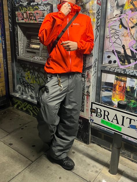 Acg Outfit, Asics Outfit Men, Arcteryx Streetwear, Camo Outfit Men, Kiko Asics, Arcteryx Outfit, Guys Streetwear, Asics Outfit, Gorpcore Outfit