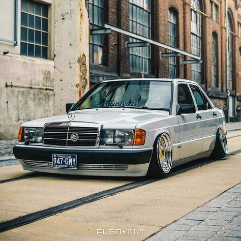 Mercedes Benz E190, Mercedes 200, W201 190e, Mercedes W201, Foto Cars, Mercedes 190e, Benz 190e, Old Mercedes, Mercedes Benz 190e