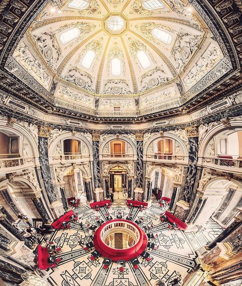 Wien | Vienna on Instagram: “The impressive Heavenly Café located in Vienna‘s Art History Museum! ☕️ 🍰 by @melekeska #viennanow” Kunsthistorisches Museum Vienna, Vienna Travel, Austria Vienna, Visit Austria, Travel Books, Travel Writing, History Pictures, Vienna Austria, History Museum