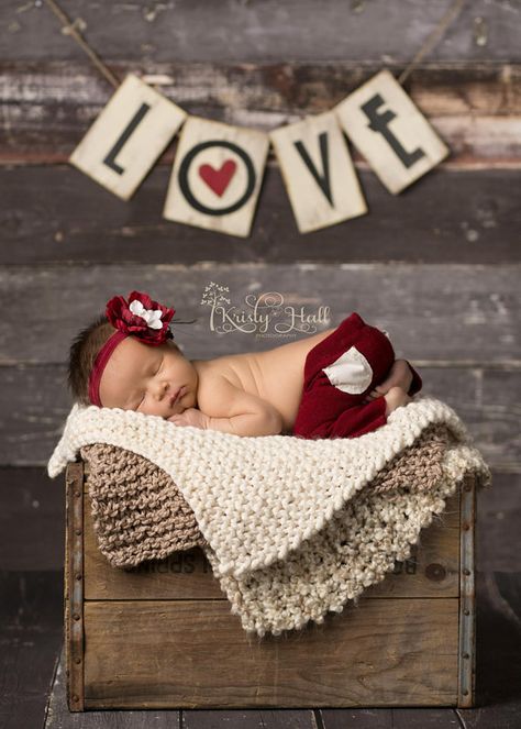 Adorable shot! Cranberry Unisex pants with matching cranberry by Luneberry, $38.00 Newborn Valentine Pictures, Valentines Day Photography, Valentines Baby Photos, Diy Newborn Photography, Girl Valentines, Valentine Picture, Valentines Day Baby, Baby Poses, Newborn Baby Photos