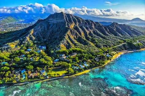 How to Plan a Trip to Hawaii | ShermansTravel Hawaii In September, Hawaii In October, Best Island In Hawaii, December Weather, Hawaii In December, Camping In Tennessee, Best Summer Vacations, Summer Vacation Spots, Honolulu Oahu