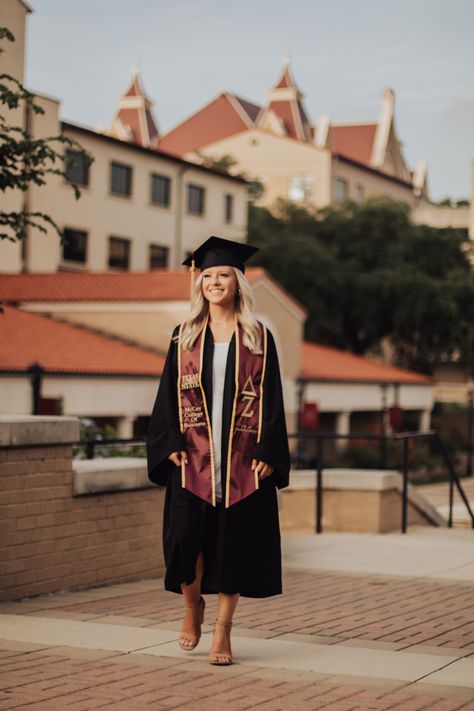 txst txstphotography dachshund minidachshund peppertheminisausage txstdz txstdeltazeta texasstateuniversity txst20 txst21 txst22 sanmarcostexas Txst Grad Photos, Texas State Graduation Pictures, Graduation Board, Graduation Boards, Graduation Pic, College Pictures, College Graduation Pictures Poses, College Senior Pictures, Grad Pictures