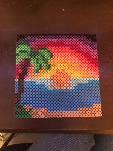 Perler Bead Patterns Sea Turtle, Beach Perler Bead Ideas, Perler Beads Ideas Square, Surfboard Perler Beads, Perler Bead Aesthetic Ideas, Beads Iron Pattern, Pearl Beads Pattern Aesthetic, Realistic Perler Bead Patterns, Peeler Bead Ideas Big