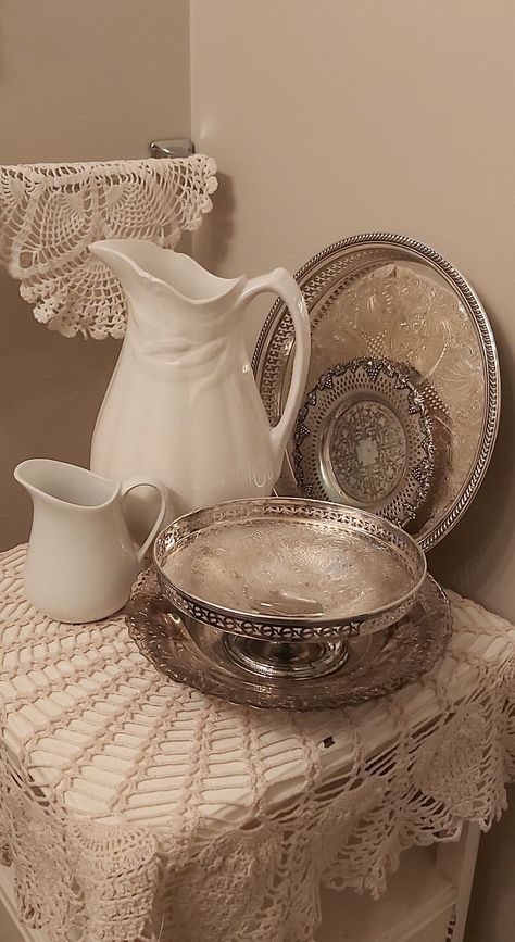 Vintage Ironstone and Silver Plate, will be a big hit at your vintage wedding. More ideas on site. Don't forget to follow for more updates. #collectible #vintage #silverplate #ironstone #crochet #wedding #decor #country #wedding #display #vintage #wedding #vintagewedding #rental #antiques #collectibles Silver Tea Set Display, Simple White Farmhouse, Vintage Wedding Decor Ideas, Tea Set Display, White Farmhouse Decor, Vintage Country Weddings, Blue Shelves, Vintage Wedding Decor, Silver Display