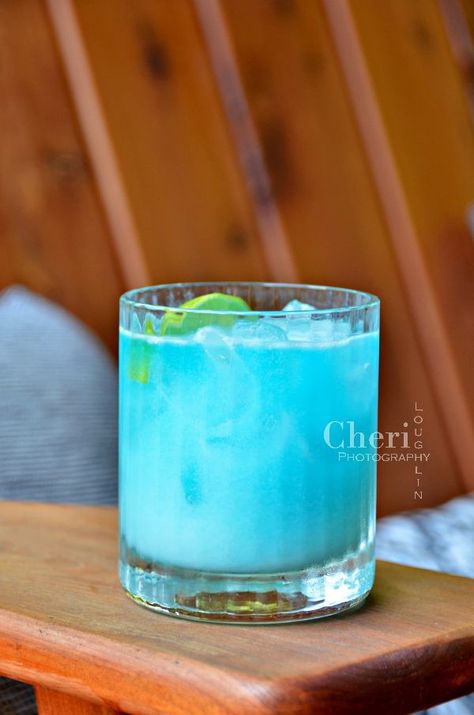 Blue Coconut Margarita, Blue Tequila Cocktails, Blue Tequila Drinks, Mermaid Margarita, Tequilla Cocktails, Cocktails With Blue Curacao, Beach Margarita, Blue Margarita Recipe, Blue Curacao Drinks