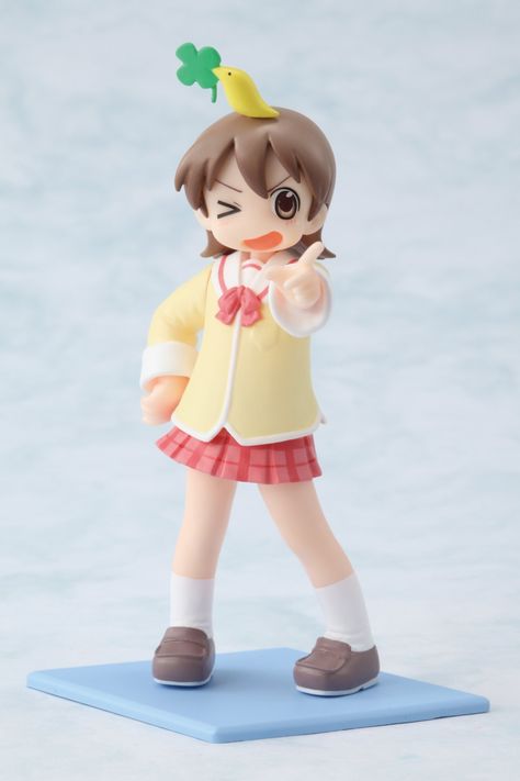 Cute Figures Anime, Video Game Figures, Retro Anime Figures, Chibi Figure Poses, Nichijou Figurines, Anime Figures Chibi, Yukko Nichijou, Anime Figures Poses, Yuuko Nichijou