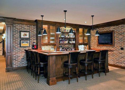 Home Pub Room Bar Designs, Basement Pub Ideas, Indoor Bars For Home, Pub Style Basement, Home Pub Ideas, Finished Basement Bars, Basement Pub, Gentlemans Room, Garden Pub