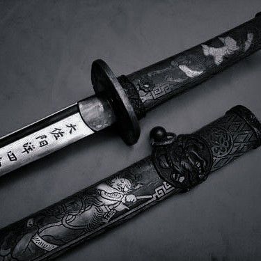 Untamed Characters, Chaotic Characters, Japan Aesthetic, Cool Swords, The Infernal Devices, Samurai Swords, Roronoa Zoro, Shadowhunters, Black Aesthetic