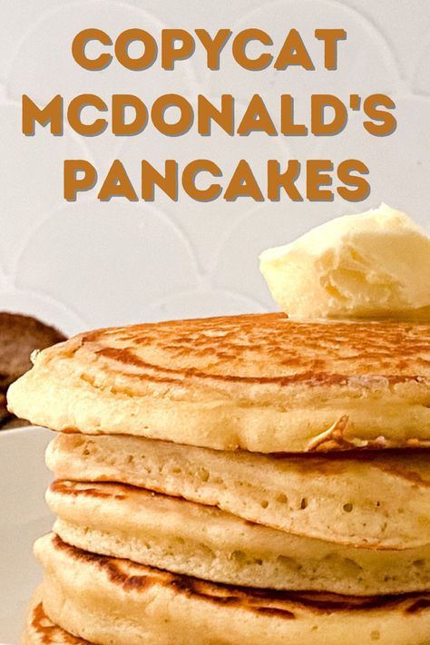 How to Make CopyCat McDonald's Pancakes at Home Mcdonalds Pancake Recipe, Mcdonalds Hotcakes, Mcdonalds Pancakes, Starbucks Pink Drink Recipe, Pink Drink Recipes, Frosty Recipe, Pancakes Ingredients, Fluffy Pancakes, Cat Recipes