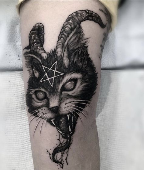 Satanic Tattoo Design, Satanic Tattoos, Funny Tattoo, Black Cat Tattoos, Scary Tattoos, Creepy Tattoos, Cat Tattoo Designs, Tattoo Cat, Animal Funny