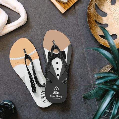 Personalisierbare Flip-Flops zur Hochzeit Wedding Pool Party, Bar Drinks, Tongs, Pool Party, San Valentino, Flip Flop, Flip Flops, Slippers, Monogram