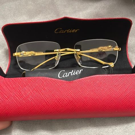 Cartier gold glasses Cartier Frames, Cartier Glasses Men, Designer Glasses For Men, Cartier Glasses, Glasses For Face Shape, Classy Glasses, Cartier Gold, Mens Glasses Fashion, Photo Sharing App