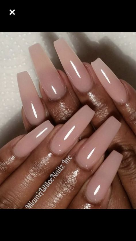 Square Natural Nail Designs, Nude Sweater Nails, Translucent Pink Nails, Mom Jeans Fashion, Fantasy Nails, Ombre Acrylic Nails, Soft Nails, Short Acrylic Nails Designs, In The Jungle