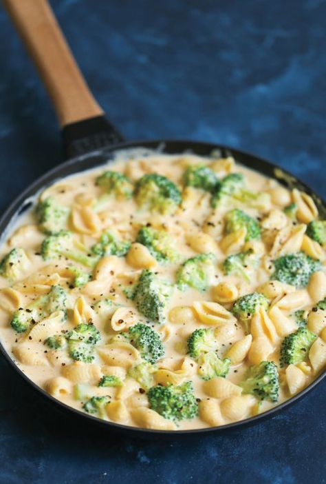 Creamy Broccoli Mac & Cheese - Damn Delicious | Kitchn Stovetop Dinners, Broccoli Mac And Cheese Recipe, Broccoli Mac And Cheese, Creamy Broccoli, Nice Food, Broccoli Pasta, Broccoli Cheese, Mac And Cheese Recipe, Mac Cheese