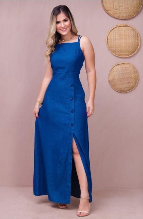 Stylish Kurtis Design, Casual Frocks, Frock For Women, Denim Maxi Dress, Work Dresses For Women, Fashionista Clothes, Fashion Attire, Simple Trendy Outfits, Fashion Design Clothes