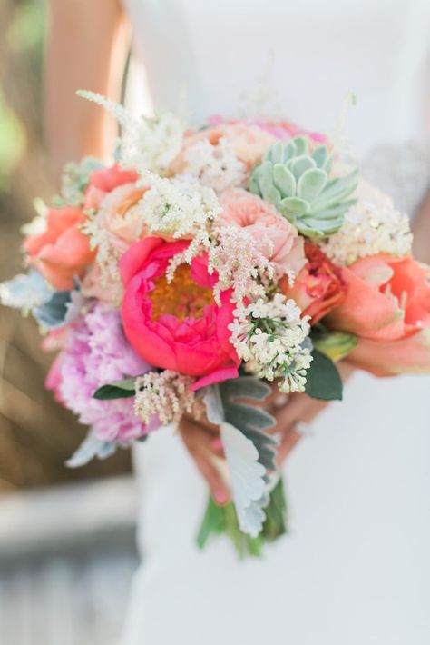 Wedding Bouquets Coral, Vibrant Bouquet, Bouquet Inspiration, Coral Navy, Prom Flowers, Nails Colors, Coral Wedding, Peach Blush, Wedding 2025