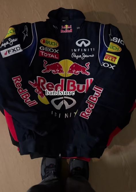 Redbull Jacket Aesthetic, Red Bull Jacket, F1 Outfit, Ferrari F1, Dream Clothes, Red Bull, Formula 1, Everyday Outfits, Vision Board