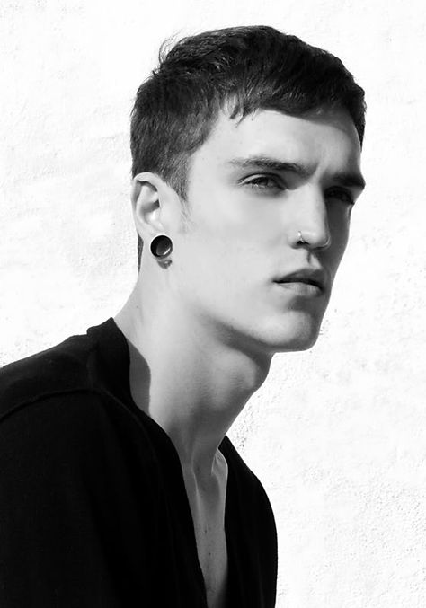 Josh Beech (jackson) Beach Photos, Male Beauty, Pose Reference, Male Models, Studio Photography, Male Model, Take That, Models, Black And White