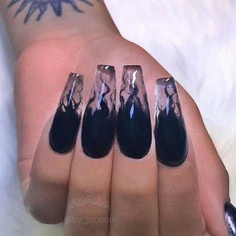 Nail art. Black base smoked out into clear acrylic Black Coffin Nails, Clear Acrylic Nails, Halloween Acrylic Nails, Black Acrylic Nails, Gothic Nails, Goth Nails, Edgy Nails, Grunge Nails, Makijaż Smokey Eye