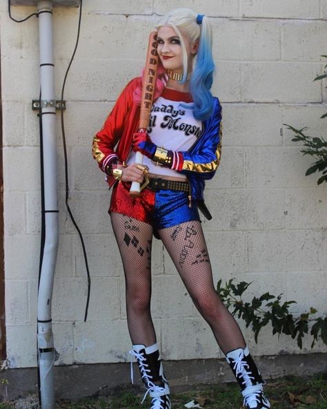 Halloween Aesthetic Outfits, Egirl Makeup Looks, Harley Quinn Disfraz, Girl Halloween Makeup, Harley Quinn Halloween, Classy Halloween Costumes, Birthday Babe, Harley Quinn Costume, Harley Quinn Cosplay