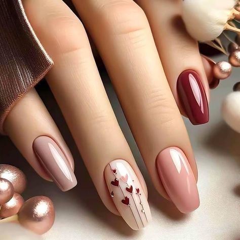 Amazon.com: RUOKEXIN Coffin Press on Nails Medium Fake Nails Red Brown False Nails with Heart Designs Holiday Nail Press ons Glossy Artificial Nails Natural Stick on Nails for Women 24Pcs : Beauty & Personal Care Coffin Press On Nails, Blush Nails, Nails Polish, Winter Nail Designs, Fall Nail Art, Stick On Nails, Nail Designs Spring, Fall Nail Designs, Manicure E Pedicure