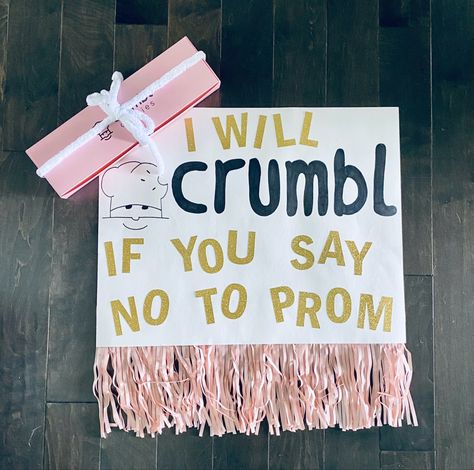 Crumble cookie promposal Crumble Cookie Promposal Ideas, Cookie Homecoming Proposal Ideas, Raising Canes Promposal, Crumble Cookie Homecoming Proposal, Crumble Promposal, Crumble Cookie Promposal, Crumbl Homecoming Proposal, My Heart Would Crumble Homecoming, Cookie Promposal Ideas