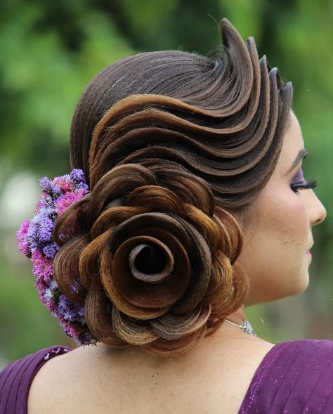 Adorable Artificial Flower Buns for Any Occasion Russian Hairstyles Women, Mummy Hairstyles, Advanced Hairstyles, Russian Hairstyles, Cornrow Updo Hairstyles, Model Glasses, Cool Hair Designs, Flower Bun, Black Hair Updo Hairstyles