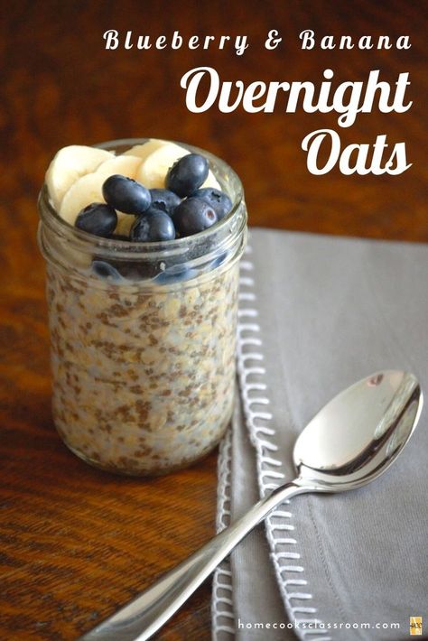 Blueberry Banana Overnight Oats, Overnight Oats Recipe Easy, Overnight Oats In A Jar, Best Overnight Oats Recipe, Blueberry Overnight Oats, Chia Overnight Oats, Chia Recipe, Oat Recipes Healthy, Overnight Oats Recipes