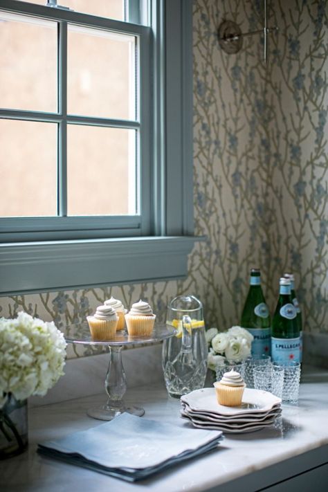 Style Profile: Clary Bosbyshell - The Glam Pad Window Moldings, Clary Bosbyshell, Pantry Wallpaper, Peter Fasano, Blue Cabinetry, White Kitchen Pantry, Kips Bay Showhouse, Wooden Cribs, Blue Window