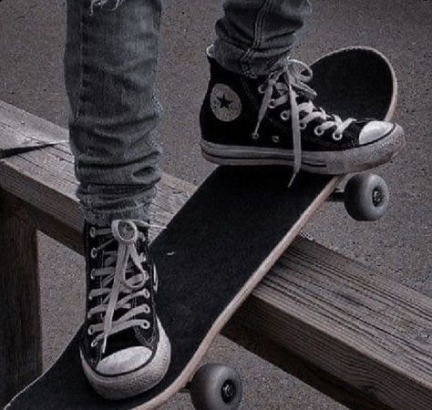 Skateboarding Aesthetic, Skate Vibes, Skateboard Photos, Dark Edit, Skateboard Aesthetic, Skater Vibes, Skateboard Photography, S Aesthetic, Skater Aesthetic