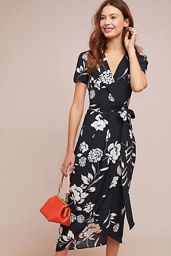 Kim Dress, Yumi Kim, Silk Mini Dress, Black Wrap Dress, Wrap Dress Floral, Black White Fashion, Mini Wrap Dress, Maxi Wrap Dress, Comfortable Dress