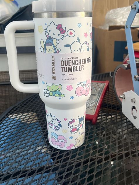 New tumbler for hot or cold drinks straw lid hand wash Target Starbucks Tumbler, Cute Friend Christmas Gifts, Stanley Cup Hello Kitty, Kuromi Stanley, Hello Kitty Gifts Ideas, Hello Kitty Items Shops, Stitch Stanley Cup, Hello Kitty Stanley Cup, Hello Kitty Stanley