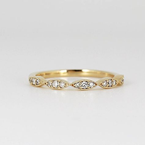 Vintage Style Wedding Band, Vintage Wedding Bands For Women, Vintage Wedding Bands, Gold Wedding Band Women, Milgrain Wedding Band, Antique Wedding Bands, Wedding Band Vintage, Milgrain Ring, Diamond Eternity Wedding Band