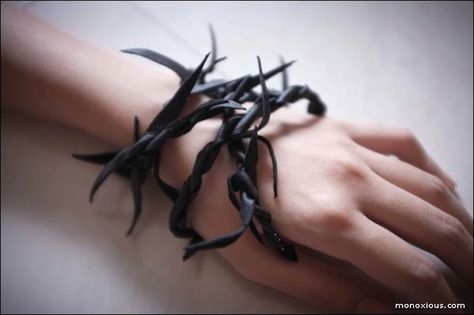 Oh You Crafty Gal: DIY Ann Demeulemeester Leather Thorn Jewelry Thorn Bracelet, Thorn Jewelry, Sewing Classes For Beginners, Singapore Fashion, Fabric Outlet, Pin Cushions Patterns, Sewing Machine Basics, Fashion Tutorial, Ann Demeulemeester