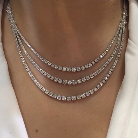 3 Layered Diamond Necklace, 3 Line Diamond Necklace, One Line Diamond Necklace, Diamond Layered Necklace, Layered Diamond Necklaces, Fancy Diamond Necklace, Layered Diamond Necklace, Layering Diamond Necklaces, Diamond Necklace Simple